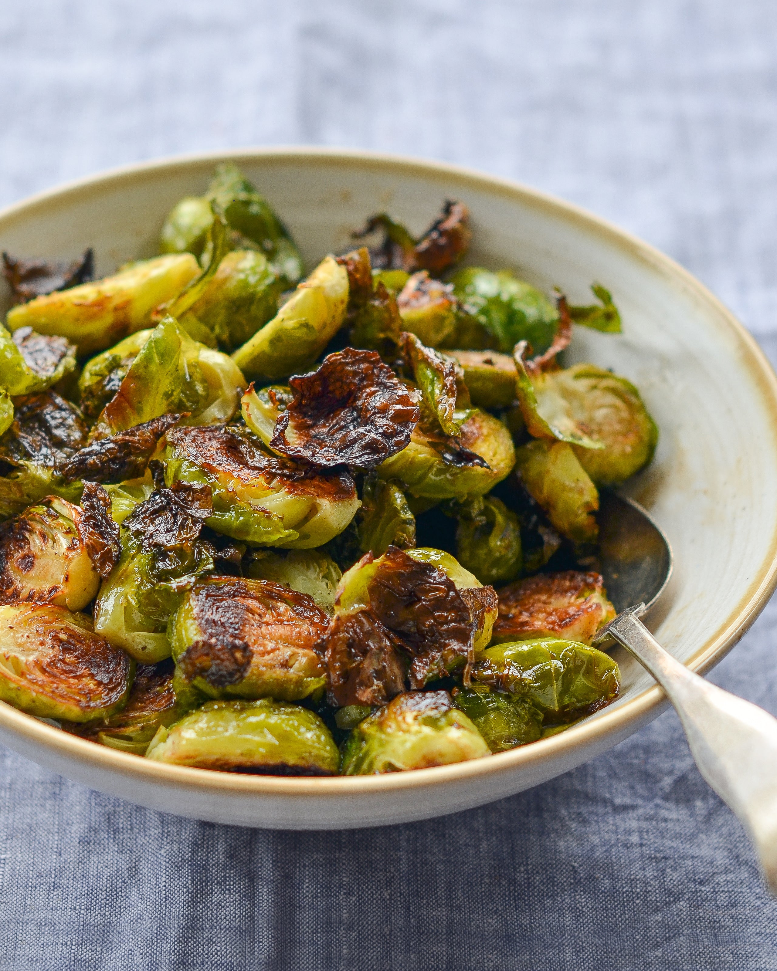(V) Balsamic Roasted Brussel Sprouts