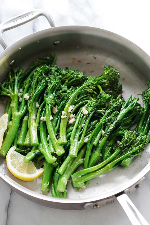 (V) Sauteed Broccolini with Garlic